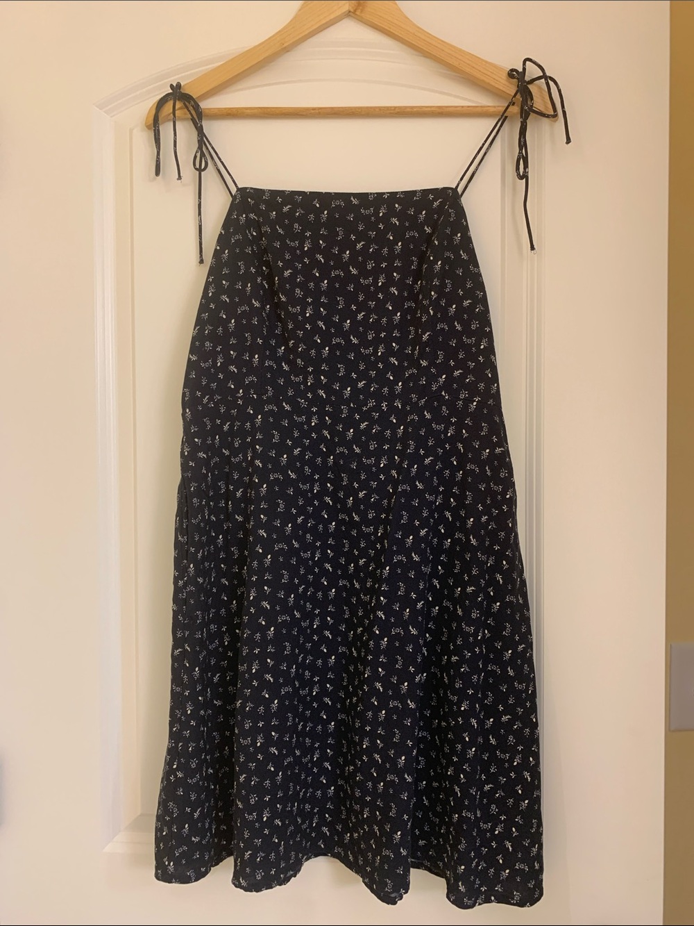 Old Navy Navy Blue Floral Midi Dress